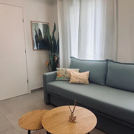 Tzane Luxury - Luxury In The Center For Comfort & Privacy By Mana Gers