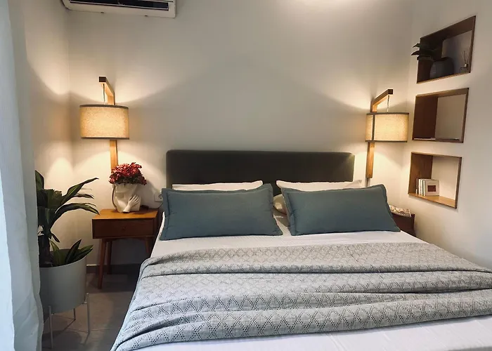 Guest house Tzane Luxury - Luxury In The Center For Comfort & Privacy By Mana Gers 4*