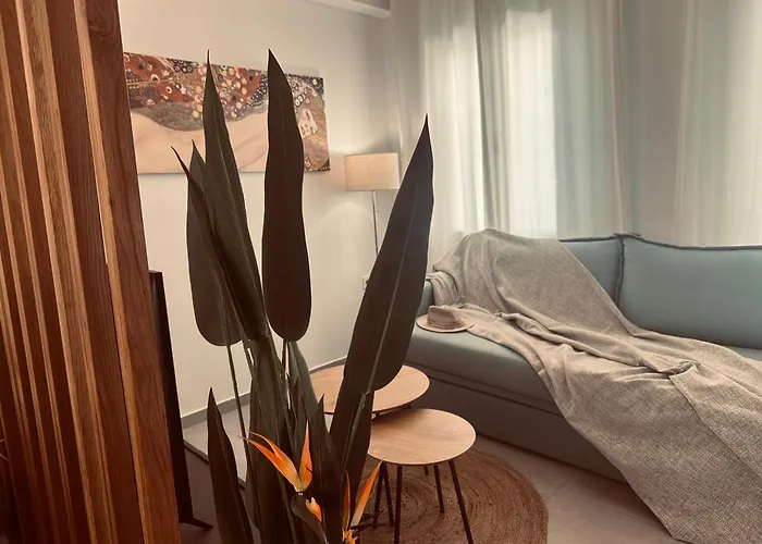 Tzane Luxury - Luxury In The Center For Comfort & Privacy By Mana Gers