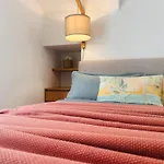 Tzane Luxury - Luxury In The Center For Comfort & Privacy By Mana Gers